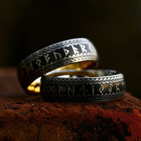 Wikingerring “Ring von Midgard aus Runen geflochten” Wikingerring “Ring von Midgard aus Runen geflochten”