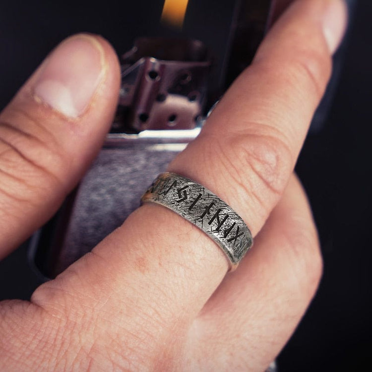 Wikinger Ring aus 925er Sterlingsilber - Allianz der ewigen Runen Wikinger Ring aus 925er Sterlingsilber - Allianz der ewigen Runen