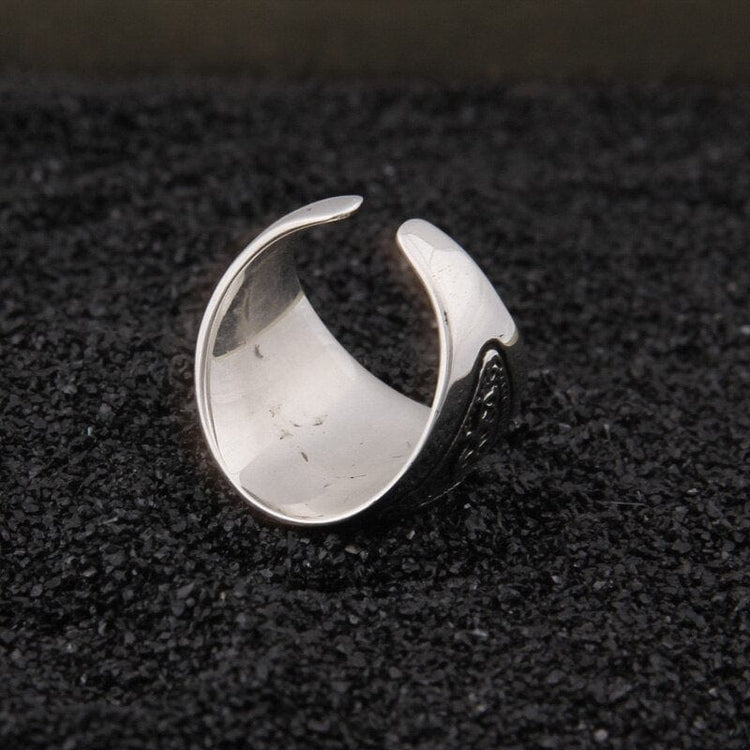 Wikinger Ring aus 925er Sterlingsilber - Macht des Valknut Wikinger Ring aus 925er Sterlingsilber - Macht des Valknut