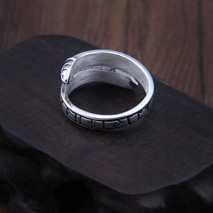 Wikinger Ring aus 925er Sterlingsilber - Rune der Schlange Wikinger Ring aus 925er Sterlingsilber - Rune der Schlange