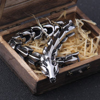 Wikinger-Armband aus 925er Sterlingsilber - Der prächtige Ouroboros Wikinger-Armband aus 925er Sterlingsilber - Der prächtige Ouroboros