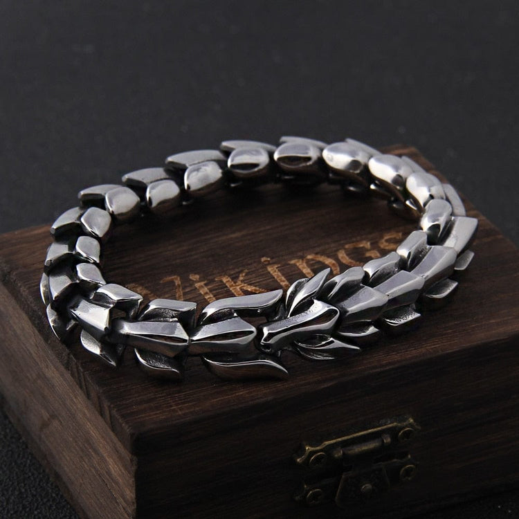 Wikinger-Armband aus 925er Sterlingsilber - Der prächtige Ouroboros Wikinger-Armband aus 925er Sterlingsilber - Der prächtige Ouroboros