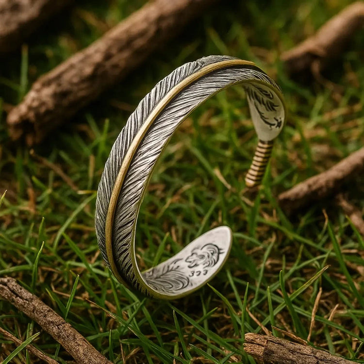 Wikinger-Armband - Die Flügel von Huginn und Muninn Wikinger-Armband - Die Flügel von Huginn und Muninn