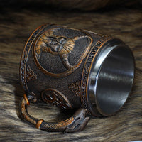 Wikingerkrug \"Bösartiger Loki Krug\" Wikingerkrug \"Bösartiger Loki Krug\"