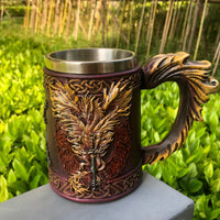 Wikingerkrug \"Der Stein des Feuerspuckers\". Wikingerkrug \"Der Stein des Feuerspuckers\".
