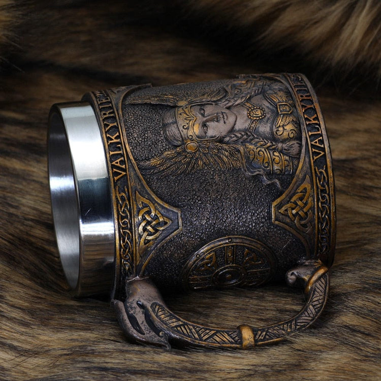 Wikingerkrug \"Tankard des Ailes de la Valkyrie\" (Tankard der Flügel der Walküre) Wikingerkrug \"Tankard des Ailes de la Valkyrie\" (Tankard der Flügel der Walküre)