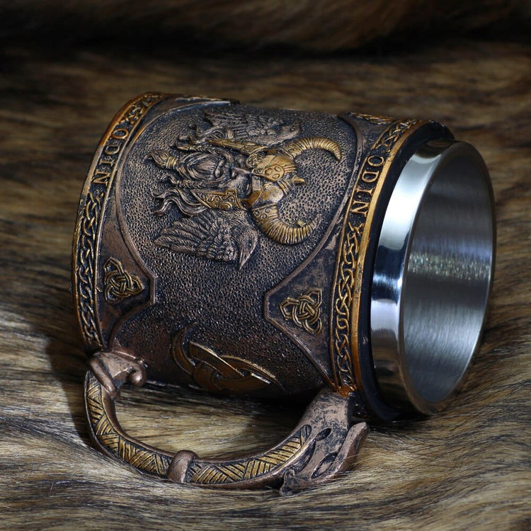 Wikingerkrug \"Tankard des Yeux d'Odin\" (Tankard der Augen Odins) Wikingerkrug \"Tankard des Yeux d'Odin\" (Tankard der Augen Odins)