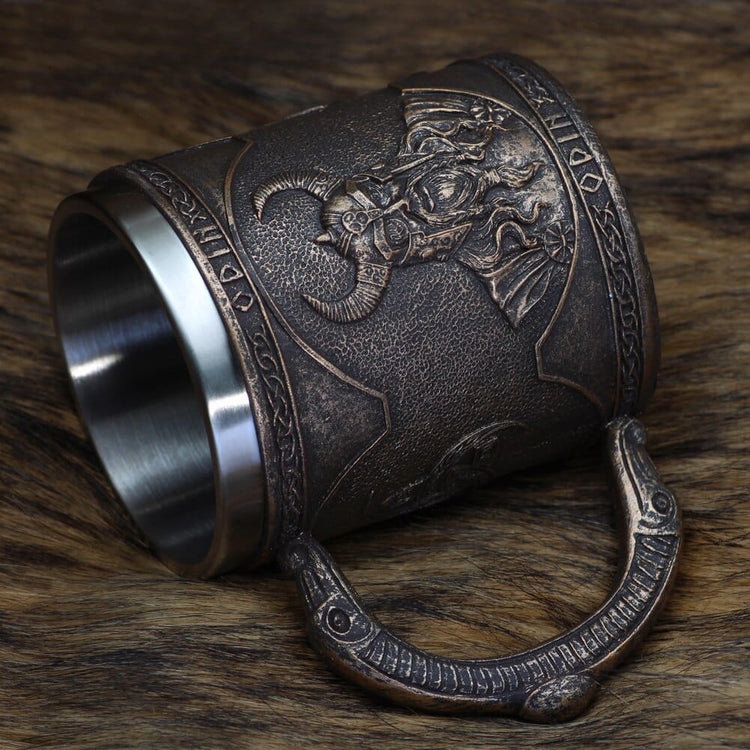 Wikingerkrug \"Tankard du Gardien d'Asgard\" (Tankard des Wächters von Asgard) Wikingerkrug \"Tankard du Gardien d'Asgard\" (Tankard des Wächters von Asgard)