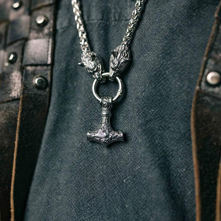 Mjolnir-Halskette - Wolfsschutz Mjolnir-Halskette - Wolfsschutz