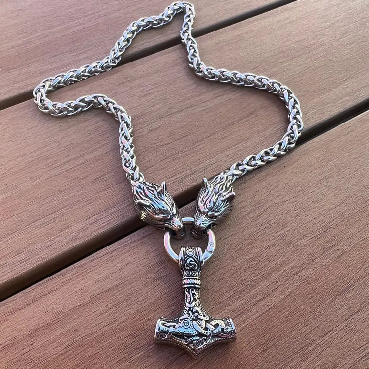 Mjolnir-Halskette - Wolfsschutz Mjolnir-Halskette - Wolfsschutz