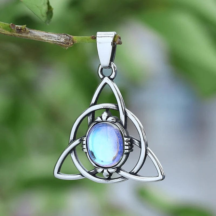 Triquetra \"Talisman der Weiblichkeit\" Halskette mit Mondstein Triquetra \"Talisman der Weiblichkeit\" Halskette mit Mondstein