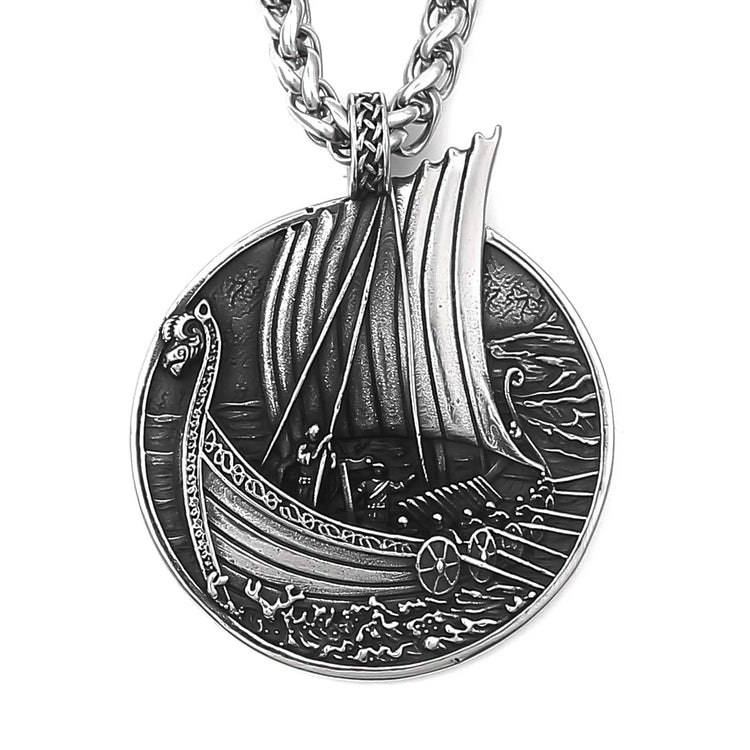 Wikinger-Halskette - Drakkar der Alten Meere Wikinger-Halskette - Drakkar der Alten Meere