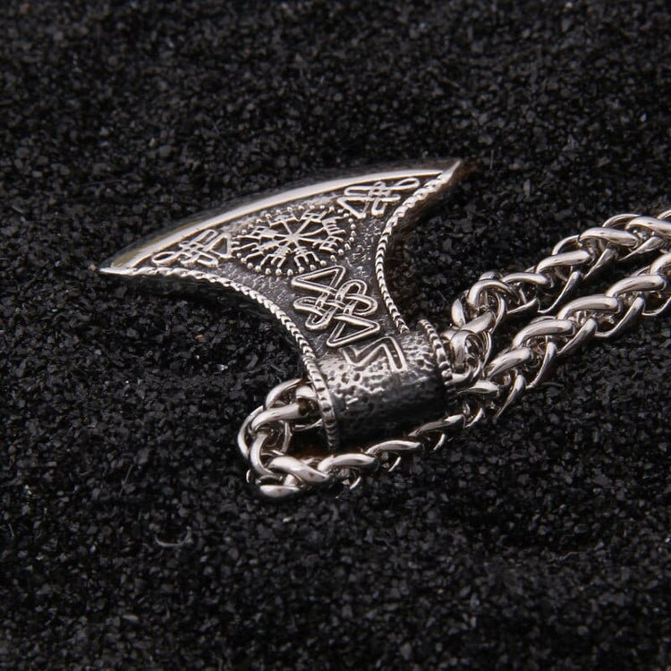 Anhänger aus 925er Sterlingsilber - Die Axt des Reisenden Anhänger aus 925er Sterlingsilber - Die Axt des Reisenden