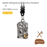 Wikingerkette aus 925er Sterlingsilber - Runenstele Wikingerkette aus 925er Sterlingsilber - Runenstele