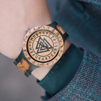 Uhr aus Holz Valknut - Odin's Hall Uhr aus Holz Valknut - Odin's Hall