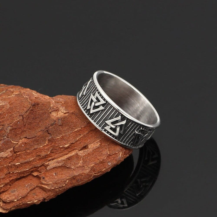 Ring mit mehreren Valknut Ring mit mehreren Valknut