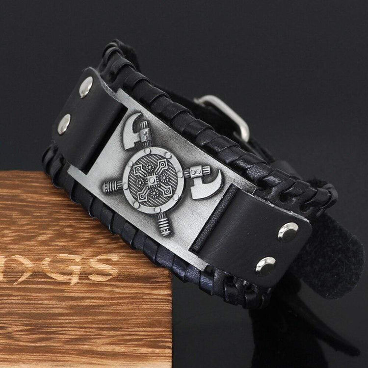 Wikinger-Schild-Armband aus Leder Wikinger-Schild-Armband aus Leder