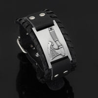 Axt-Armband aus Leder Axt-Armband aus Leder