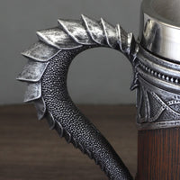 Wikingerkrug \"Atem des Drachen\" aus Kunstharz Wikingerkrug \"Atem des Drachen\" aus Kunstharz