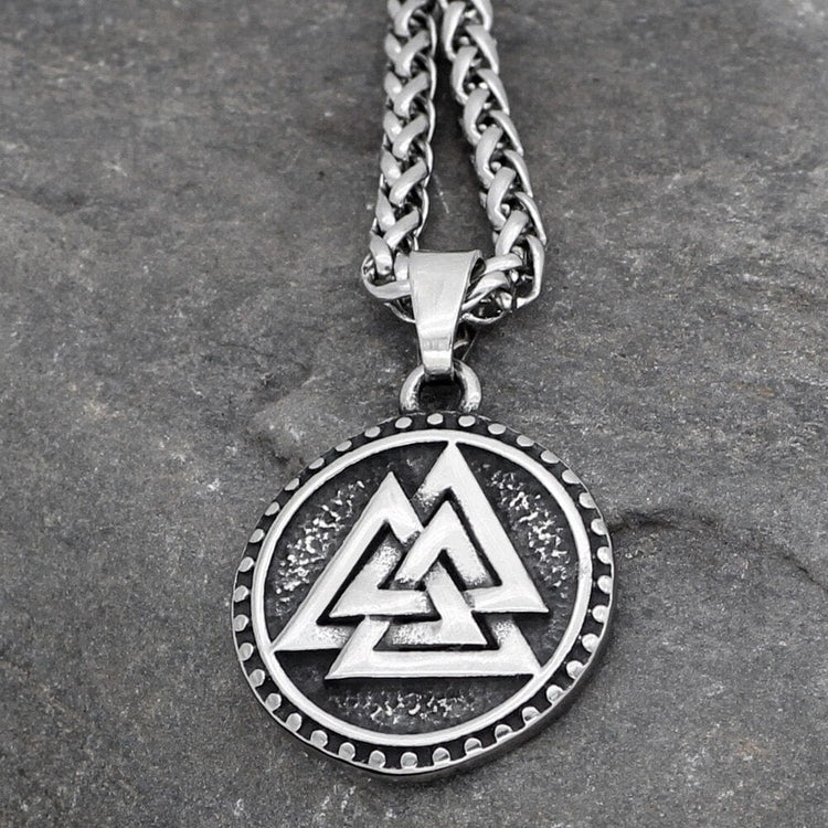 Halskette des Kämpfers - Valknut Halskette des Kämpfers - Valknut