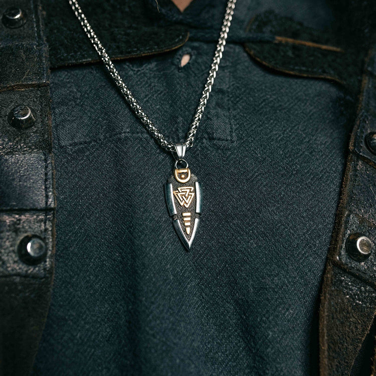 Odins Speer-Halskette - Valknut Odins Speer-Halskette - Valknut