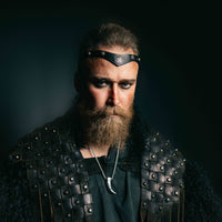 Wikingerkette Zahn von Fenrir, dem Riesenwolf Wikingerkette Zahn von Fenrir, dem Riesenwolf