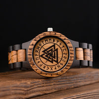 Uhr aus Holz Valknut - Odin's Hall Uhr aus Holz Valknut - Odin's Hall