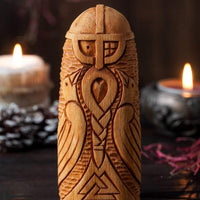 Holzstatue von Odin Holzstatue von Odin