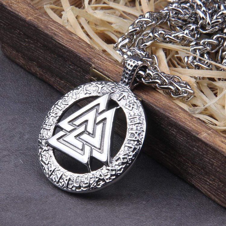 Wikinger-Respekt-Halskette - Rune Valknut Wikinger-Respekt-Halskette - Rune Valknut