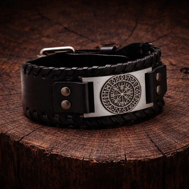 Schwarzes Lederarmband - Wikinger-Rune