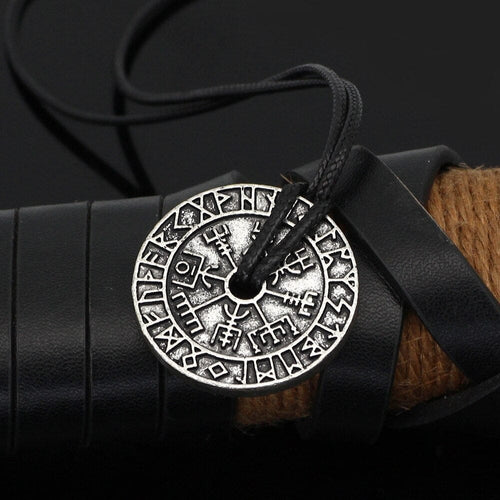 Collier Collier runique Vegvisir - Odins Hall