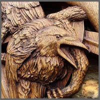 Wanddekoration aus Holz Hugin und Munin