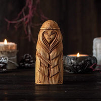 Holzstatue von Freya